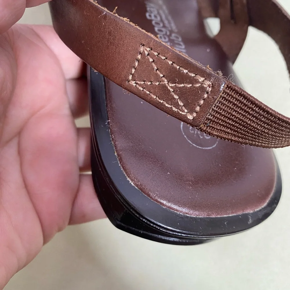 Montego Bay Club stylish brown